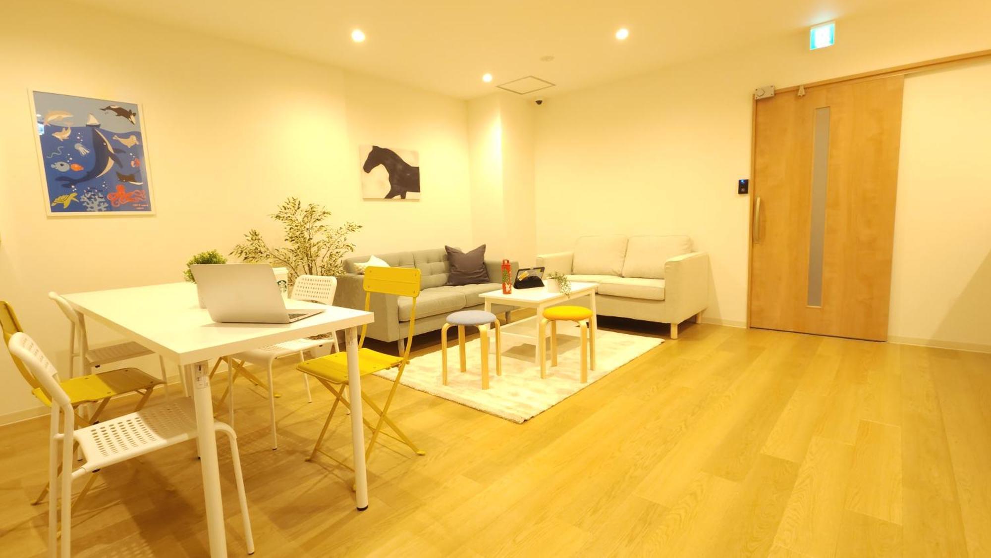 Acro Capsule Hotel Namba Dotonbori โอซาก้า ภายนอก รูปภาพ